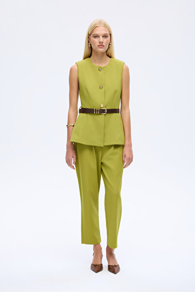 Quzu Kemer Aksesuarlı Düğmeli Kolsuz Yelek Olive