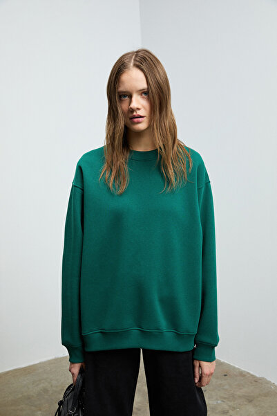 GRIMELANGE Γυναικείο φούτερ KARIUS από οργανικό βαμβάκι με στρογγυλή λαιμόκοψη και σκούρο πράσινο χρώμα