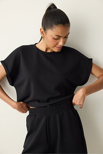 Penti Μαύρο T-Shirt με λαιμόκοψη Silky Feel