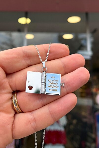 Meva Takı ve Aksesuar Sevgiliye Özel Tasarım Şiirli Kitap Kolye ( Bir Kış Gün...