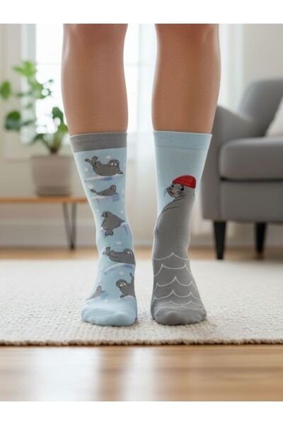 Right-Left Seal Pattern Socket Socks