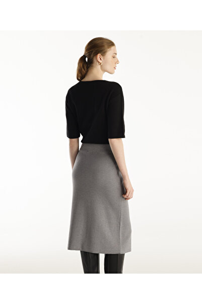 Yargıcı Triko Etek