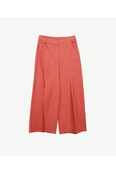 Yargıcı Yırtmaç Detaylı Pantolon