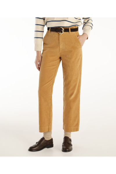 Yargıcı Arka Cep Detaylı Rahat Düz Paça Yüksel Bel Pantolon