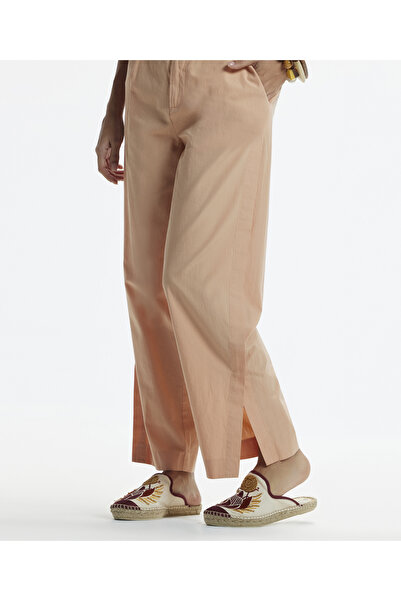 Yargıcı Düz Kesim Cepli Kırma Detaylı Pantolon