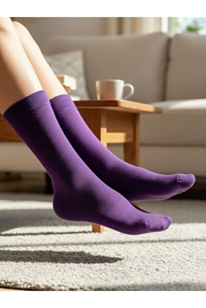 AKSU ÇORAP جوارب أرجوانية بلون سادة بدون نمط