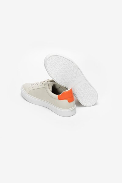 Calvin Klein Kadın Marka Logolu Bağcıklı Kaydırmaz Tabanlı Günlük Bej Sneaker HW0HW01865-ACG
