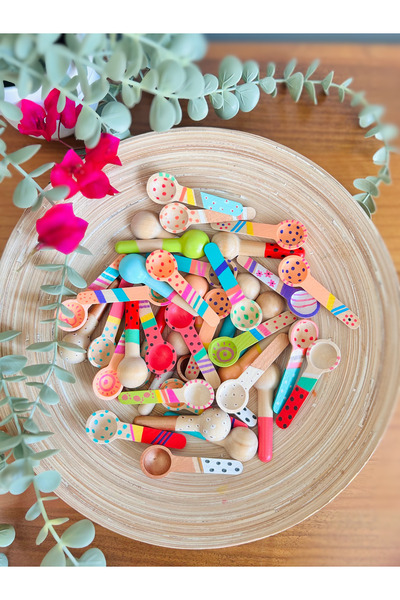 ByBastik مجموعة من 6 ملاعق توابل ملونة - مجموعة ملاعق خشبية صغيرة - ملاعق خيزران مرسومة يدويًا - مومباستيك