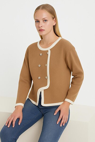 Sfg Life Moda سترة تريكو نسائية أنيقة بياقة دائرية وأزرار مزدوجة في الأمام وت...