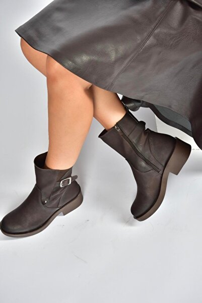 Fox Shoes حذاء نسائي V674121309 بني اللون بكعب منخفض ومبطن بالفرو من الداخل