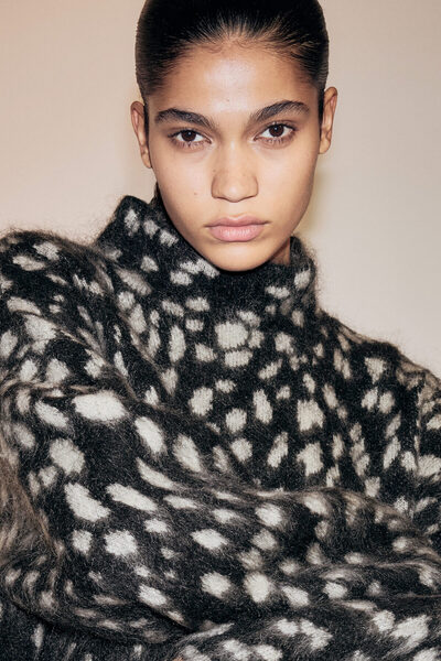 H&M Tiftik Karışımlı Yarım Balıkçı Yaka Kazak