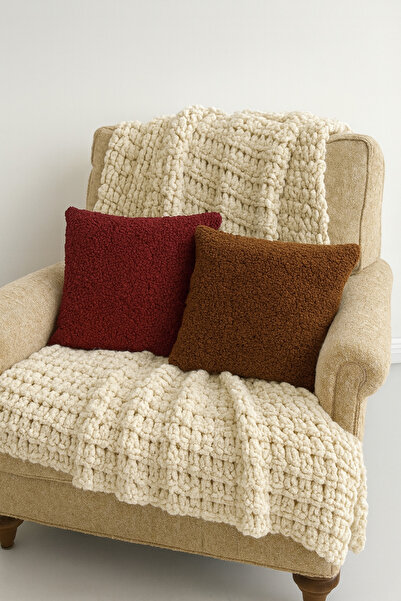 EYPRICH Teddy Decorative Inner-Filled Cushion