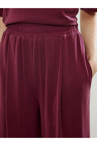 LC Waikiki Soulife Bordo Beli Lastikli Modal Karışımlı Kadın Eşofman Altı