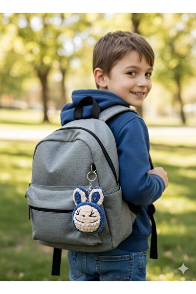 HENERA Handmade Figure Charm Keychain - Amigurumi Gray