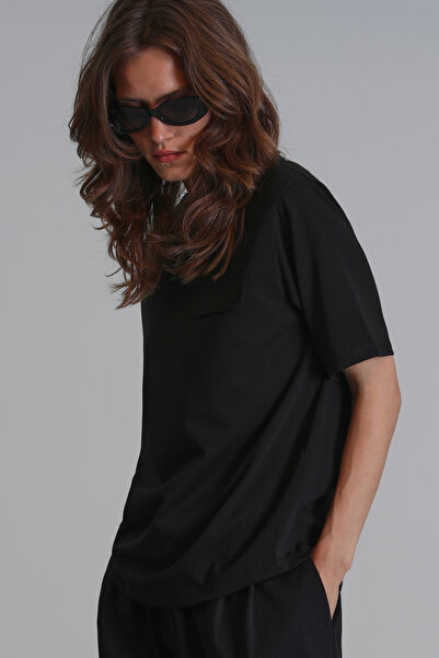 Lufian Veronica Black Regular Fit Women's T-Shirt