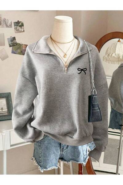 Gollinger Kadın Dik Yaka Yarım Fermuarlı Kurdele Baskılı Sweatshirt