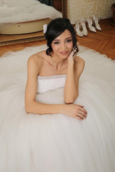 wisteriA DRAPE EL İŞLEMELİ PRENSES GELİNLİK