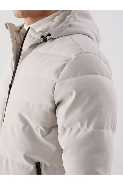 LC Waikiki Ανδρικό πουπουλένιο παλτό με κουκούλα LCWAIKIKI Classic Standard Fit