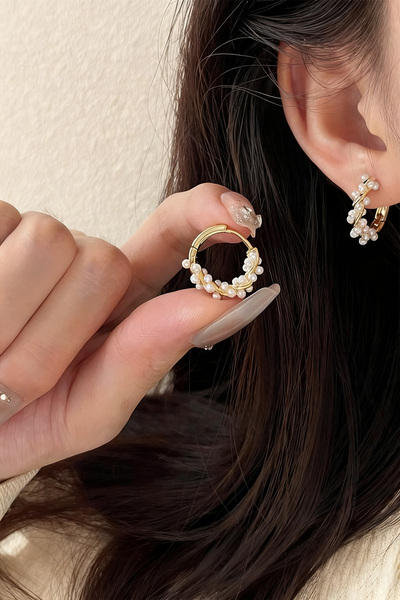 Shylyn 925 Ayar Gümüş İğneli Altın Renk İnci Çelenk Küpe