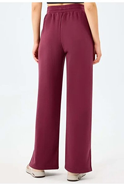 SKECHERS W Essential Wide Leg Regular Fit S2610010 Kadın Eşofman Altı BORDO