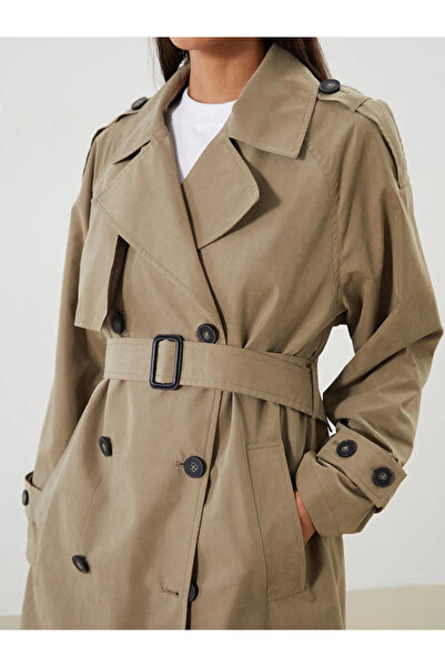 LC Waikiki LCW Modest Haki Kruvaze Yaka Oversize Kadın Trençkot