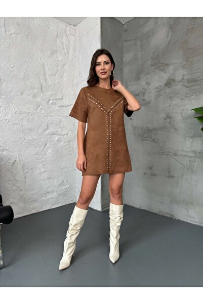 Elif Özbey Butik Kahverengi Zr Model Zımba Detaylı Süet Elbise