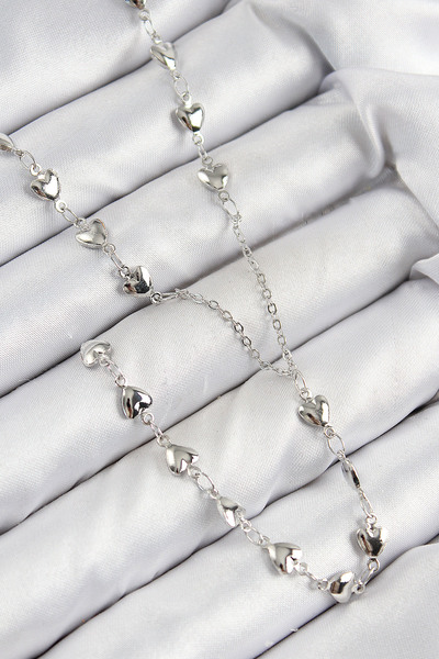 Skygo قلادة على شكل قلب من حجر الزركون النحاسي باللون الفضي - TJ-BKO10456