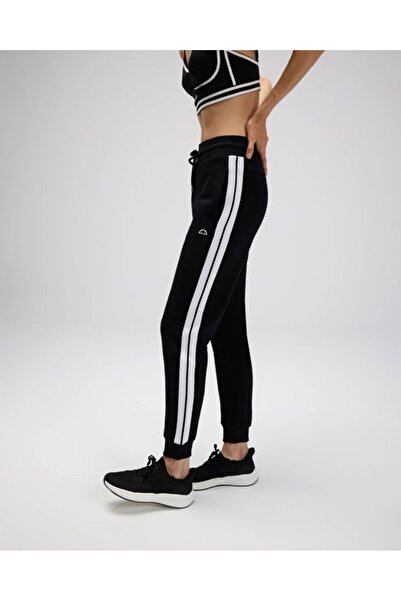 Ellesse Striped Cotton Regular Fit Regular Waist Ribbed Leg Sweatpants Sweatpants Ef539