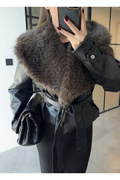 LUMİ معطف نسائي بياقة فرو سوداء وحزام جلدي
