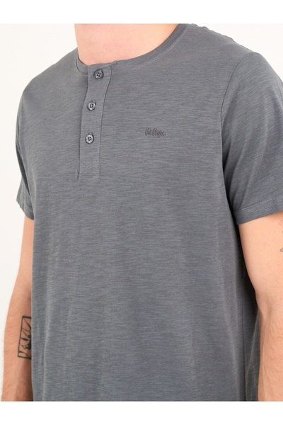 Lee Cooper Men's short-sleeved button-down shirt