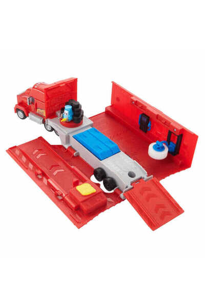 Disney Cars Dönüştürülebilir Mack Oyun Seti HDC75