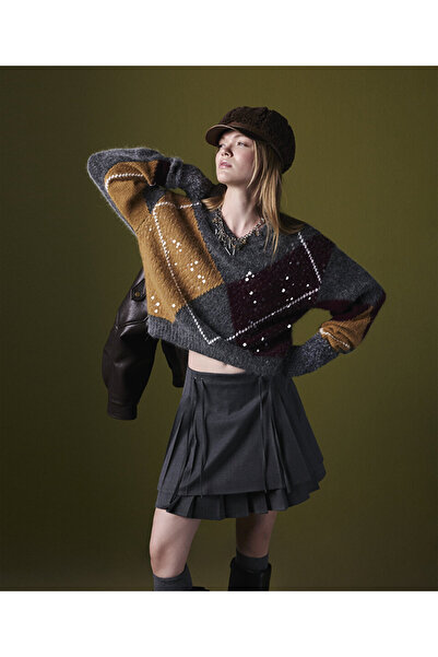 Twist Sequin Baklava Pattern Sweater