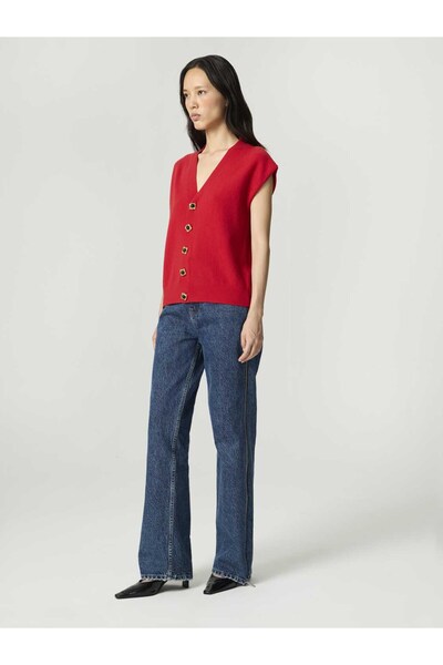 Nocturne Knitwear Vest with Button Accessories