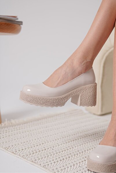 TRENDELLA Talya Women's Beige Patent Leather Casual Shoes