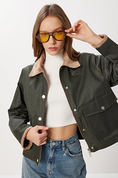 Lovelyİstanbul Mumlu Görünümlü Kısa Kontrast Detaylı Parka LRG0052 HAKİ