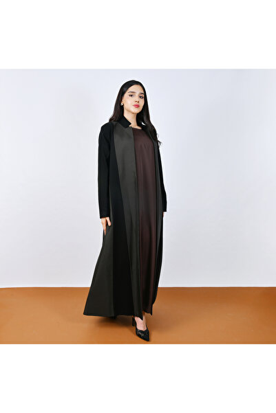 HAWRAA ABAYA عباية نص كلوش بتداخل قماش التفته الزيتي تصميم نص كلوش