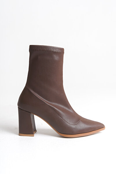Shoesers Kadın Özel Tasarım Streç Bilekli Orta Boy Topuklu Bot Kahverengi Streç Fermuarsız
