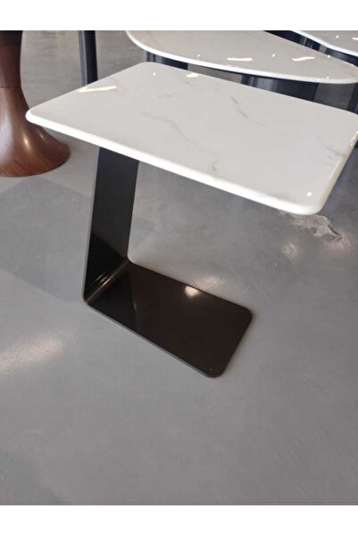 DEC49 Modern serving table with black metal base