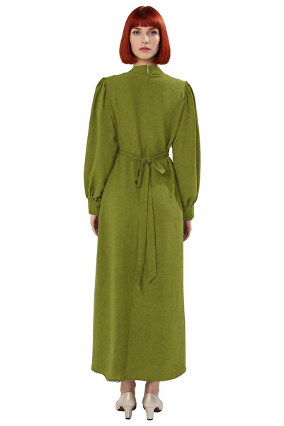 PayBuy Kadın Lacivert Balon Kol Dik Yaka Kuşaklı Tesettür Dokuma Maxi Elbise Şık ve Konforlu Tasarım