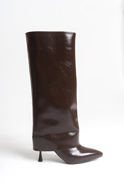 LDR Γυναικείες μπότες με λεπτό τακούνι με μυτερή μύτη με επικάλυψη από λουστρίνι καφέ