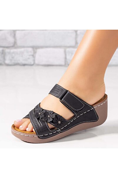 Modlet.ro Papuci de damă negri cu platformă și model floral MOD09299