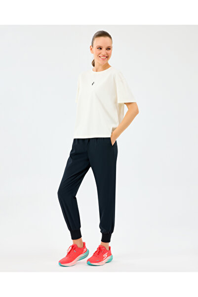 SKECHERS W Ελαφρύ υφασμάτινο μπλουζάκι Γυναικείο λευκό μπλουζάκι S2520257-3855