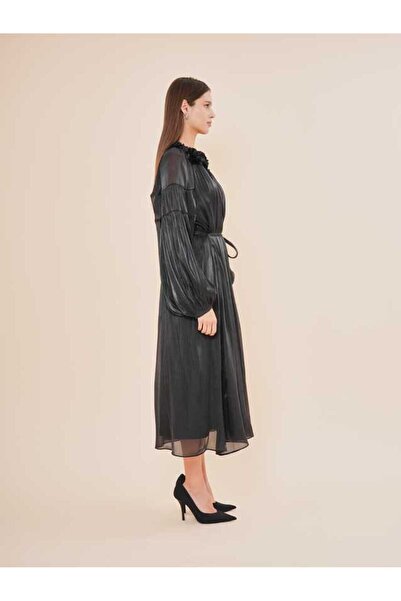 SERPİL Saten Görünümlü Piliseli Uzun Kol Kemerli Elbise 50417