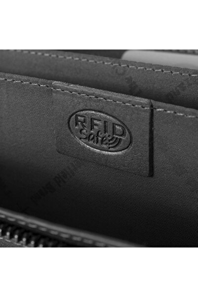 The Chesterfield Brand Women's wallet, The Chesterfield Brand, with RFID protection, made of genuine leather, Mirthe, Black