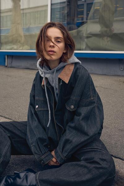 Bershka Oversize denim jacket with contrast collar