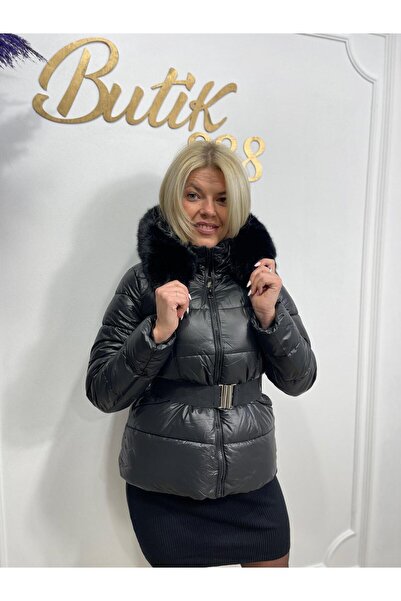 Butik888 Black jacket with detachable hood and belt