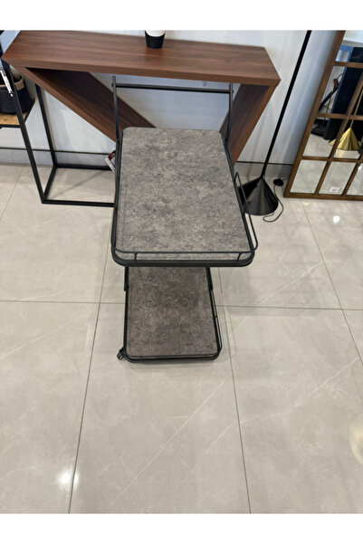 BEC13 Elegant serving trolley with metal frame and wide wooden shelves