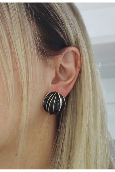 mos&more Black Enamel Ball Women's Earrings
