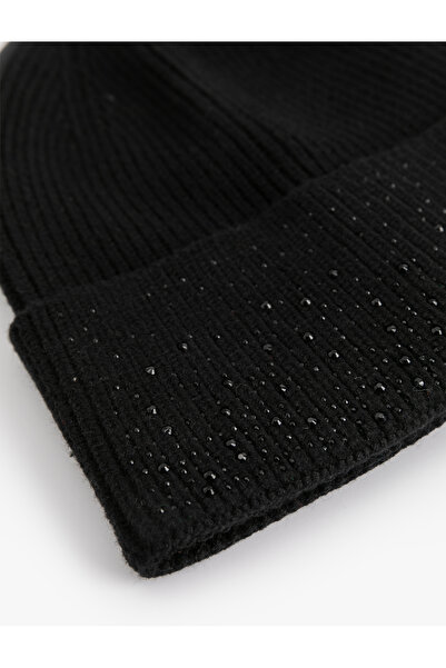 Koton Капелюх з багатошаровою в'язкою та обробкою каменем