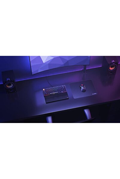 Glorious لوحة ماوس ألعاب كبيرة - 11 × 13 بوصة (أسود)